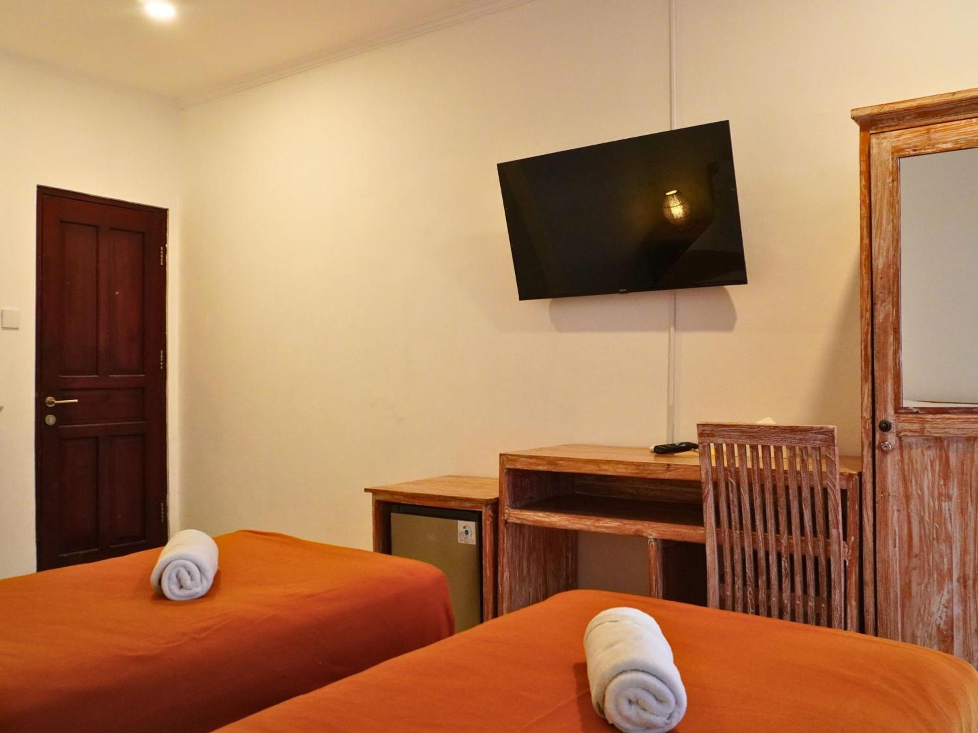 Summer Of Surf Hostel Uluwatu Ungasan Extérieur photo