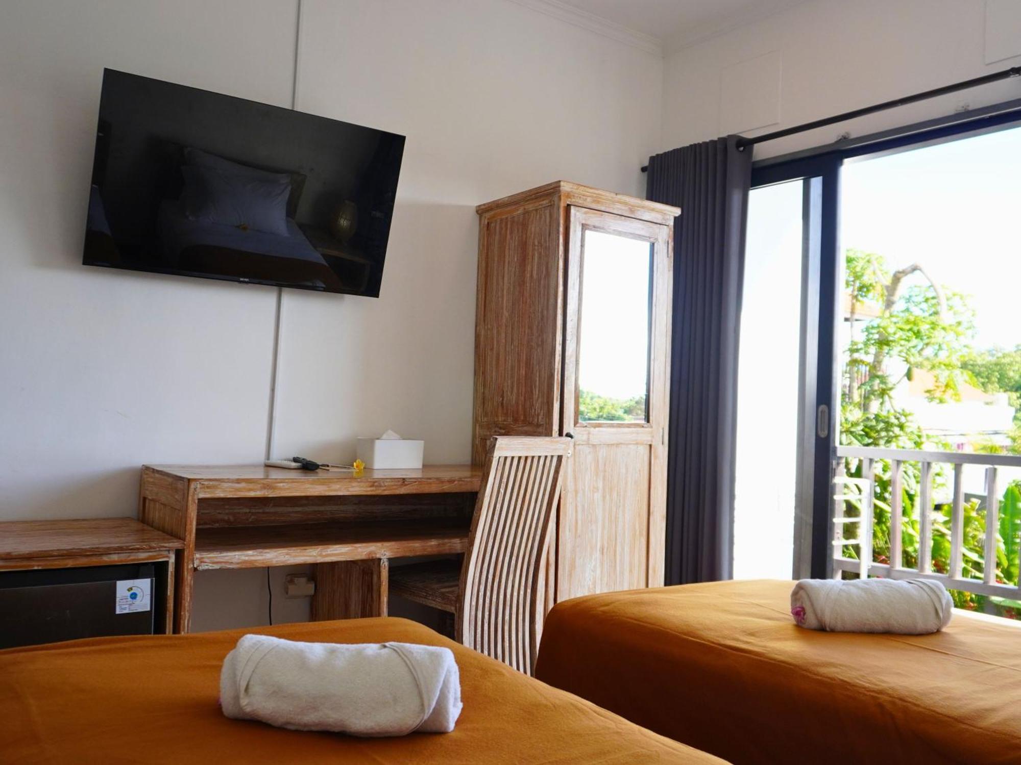 Summer Of Surf Hostel Uluwatu Ungasan Extérieur photo