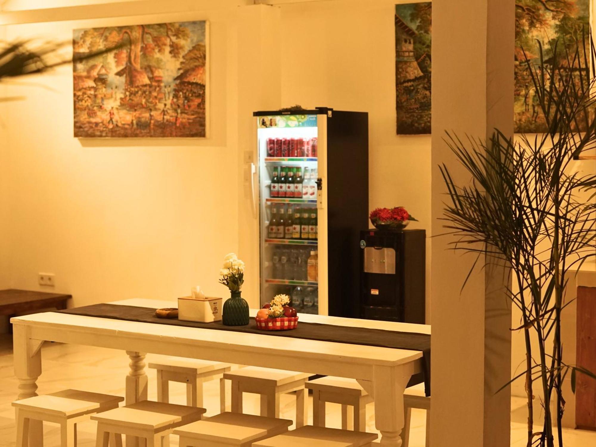 Summer Of Surf Hostel Uluwatu Ungasan Extérieur photo